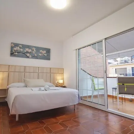 Seahomes Vacations - Chill & Pool 200m