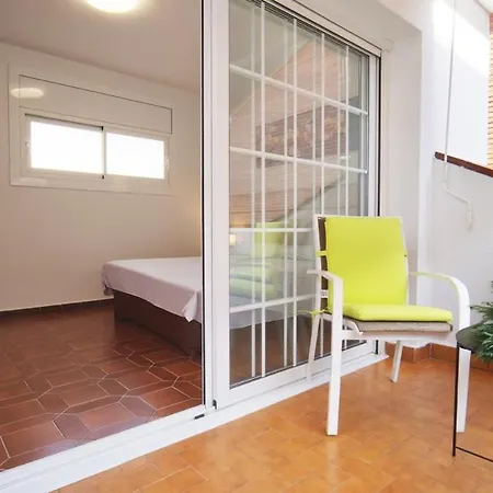 Willa Seahomes Vacations - Chill & Pool 200m Pineda de Mar