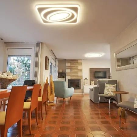 Seahomes Vacations - Chill & Pool 200m Villa *
