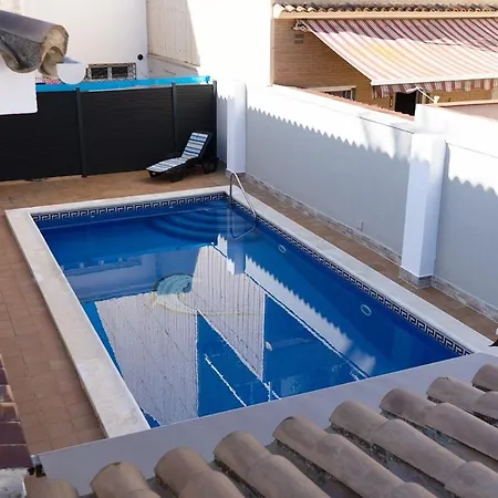 Seahomes Vacations - Chill & Pool 200m